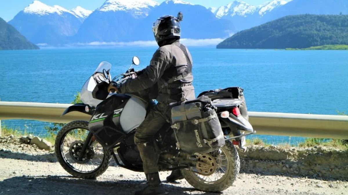 Recorrer en verano a bordo de una moto permite conocer lugares imperdibles en distintos destinos de la Argentina Recorrer en verano a bordo de una moto permite conocer lugares imperdibles en distintos destinos de la Argentina