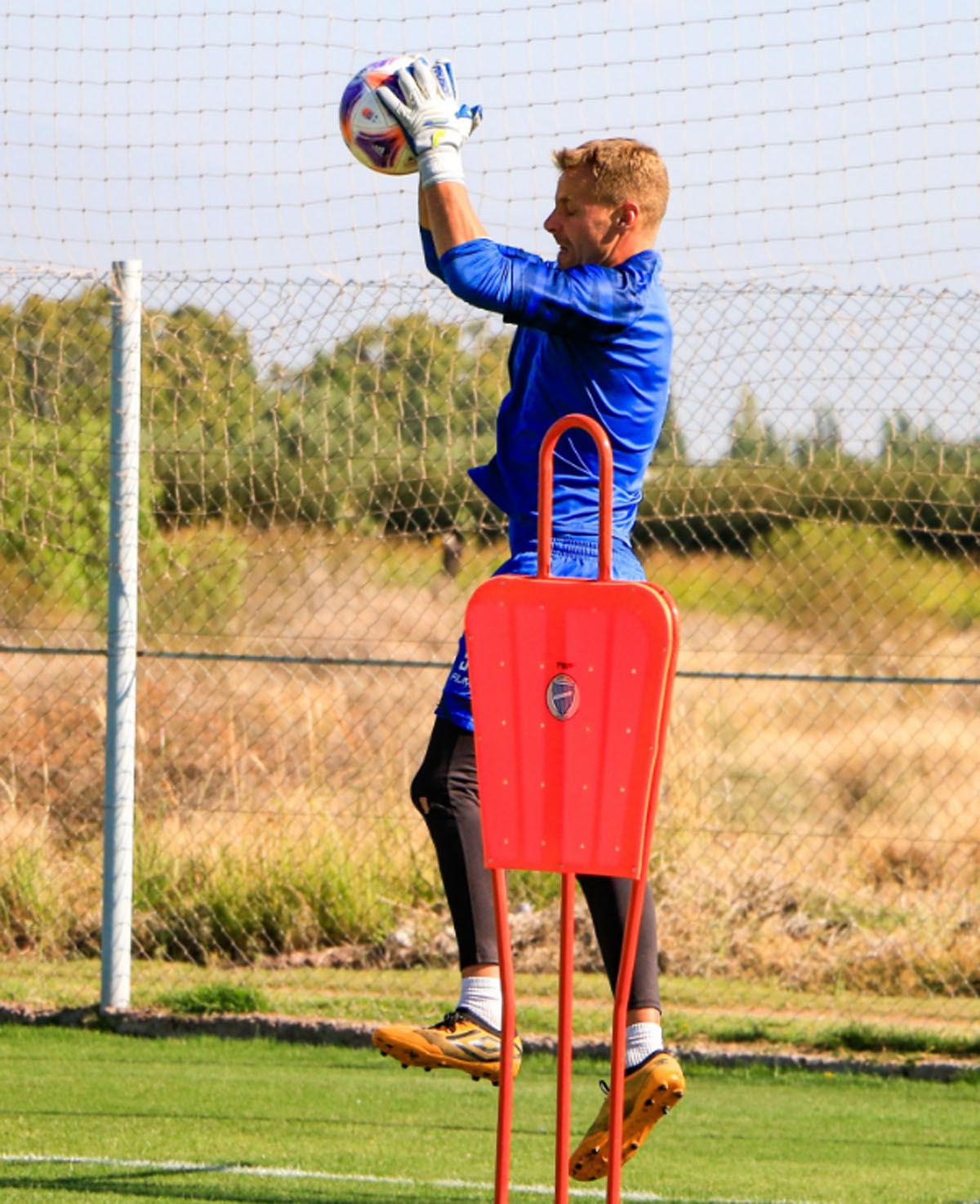 El Ruso Rodríguez estará en el arco de Godoy Cruz ante Rosario Central