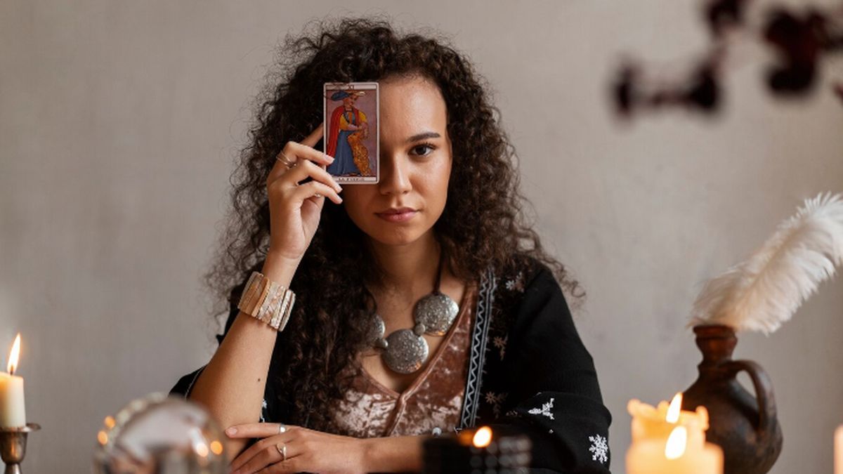 Tarot: descubre tu destino para hoy domingo 27 de octubre de 2024