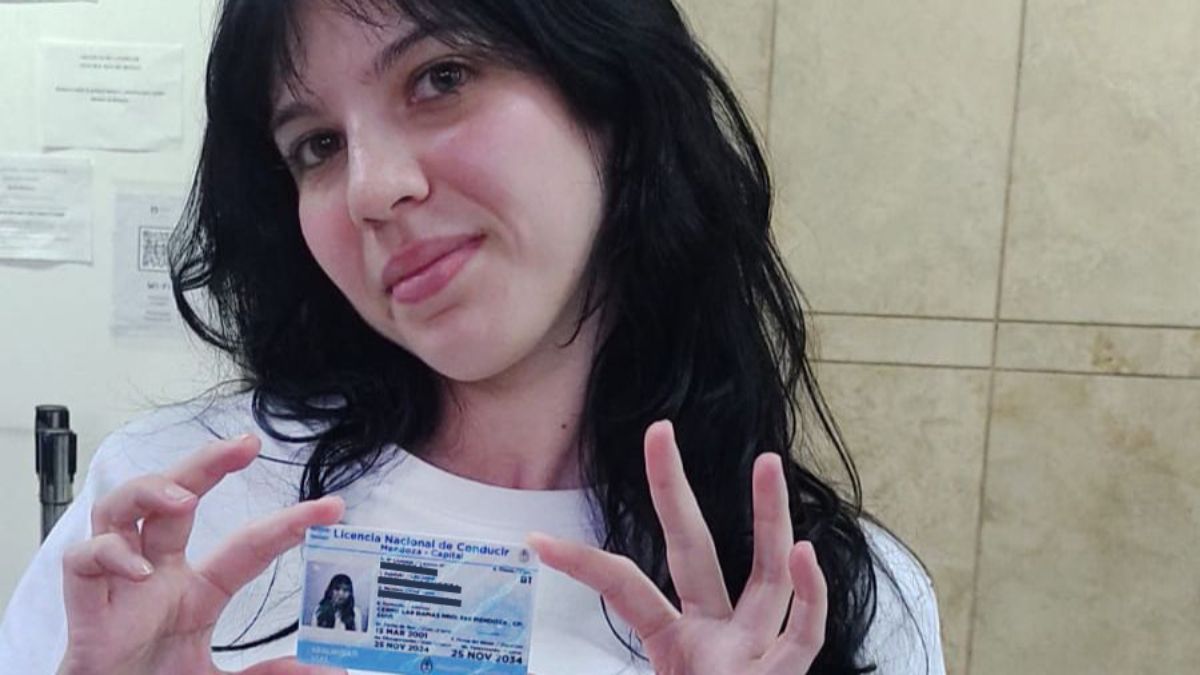 La Municipalidad de Ciudad entregó la primera licencia de conducir, luego de la&nbsp; reglamentación de la ley provincial 9.587.