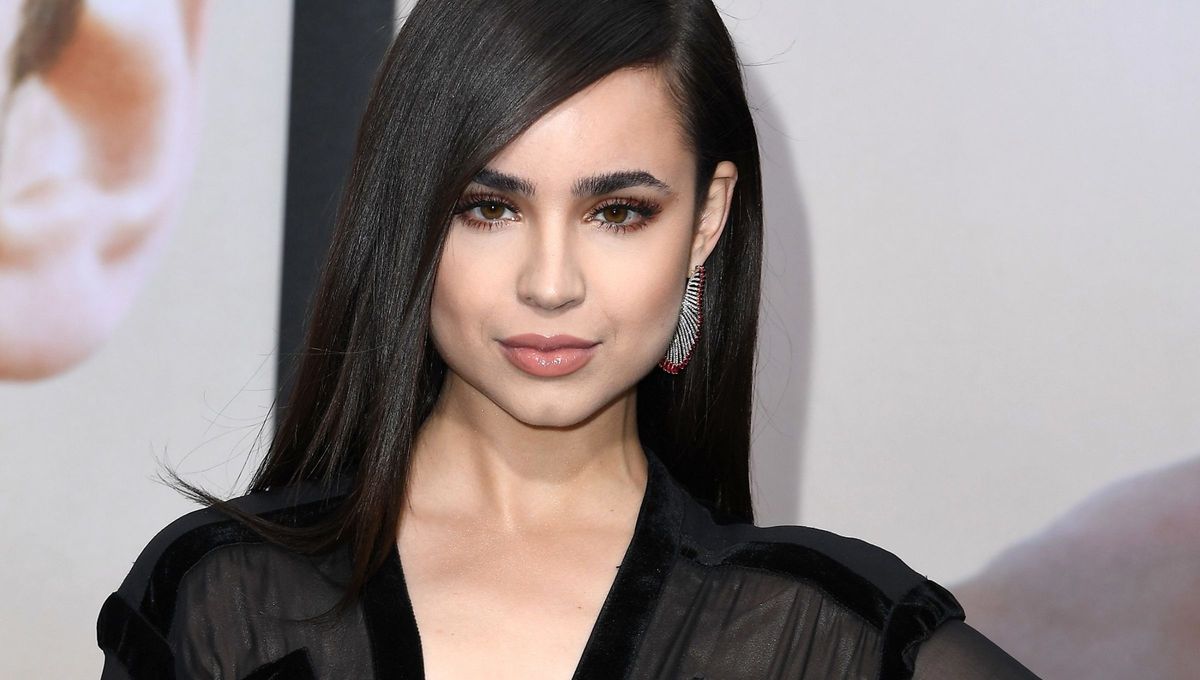 Sofia Carson.