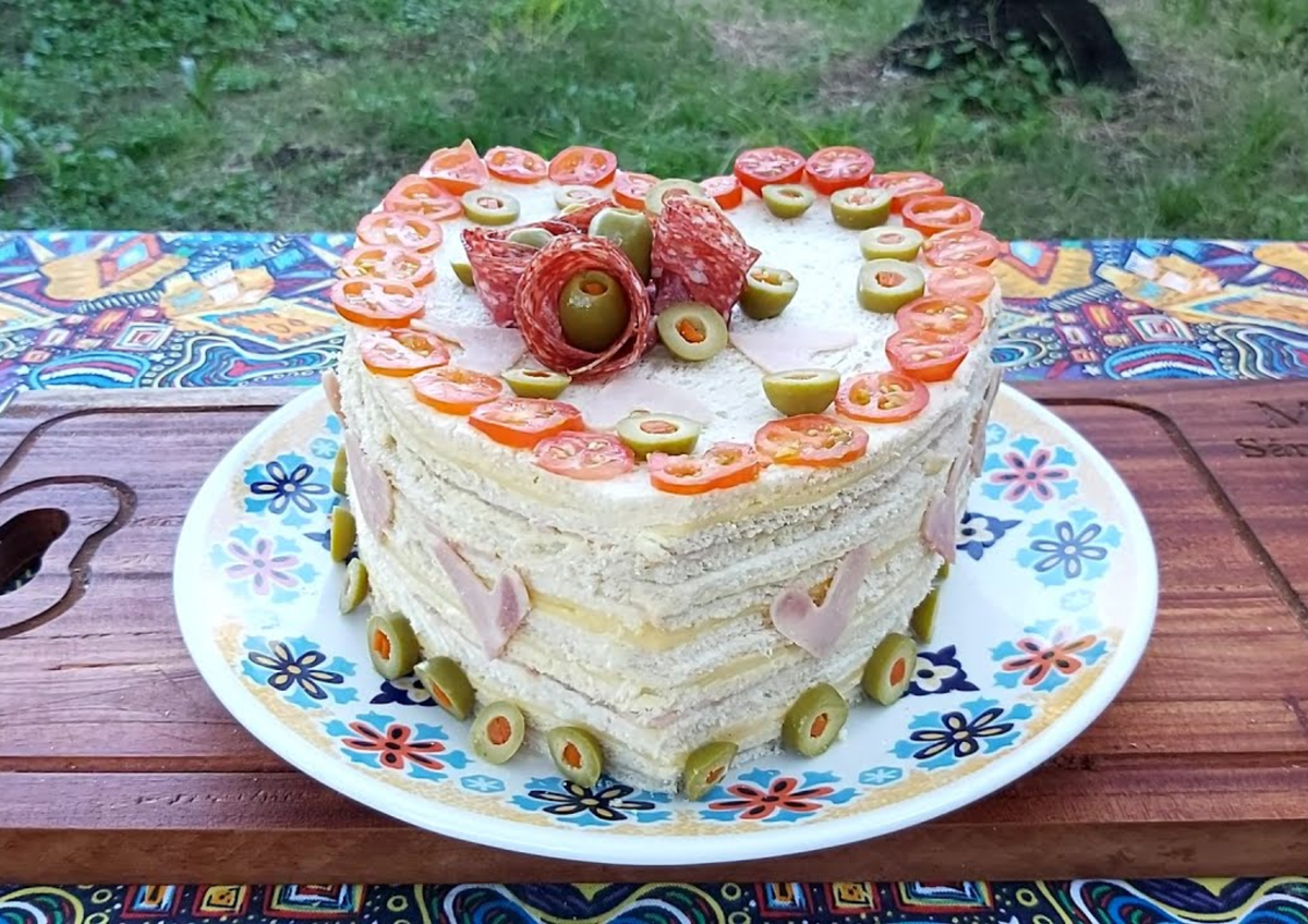 ¡Increíble torta de sandwiches de miga! ¡Increíble torta de sandwiches de miga!