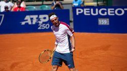 Cecchinato superó a Schwartzman y se quedó con el ATP de Buenos Aires