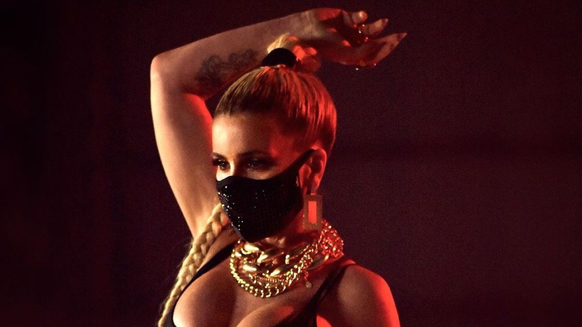 Flor Peña mostró su nueva marca.