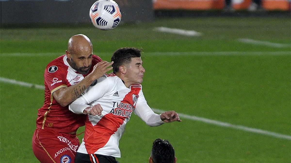 River no pudo con Argentinos y deberá ganar en La Paternal