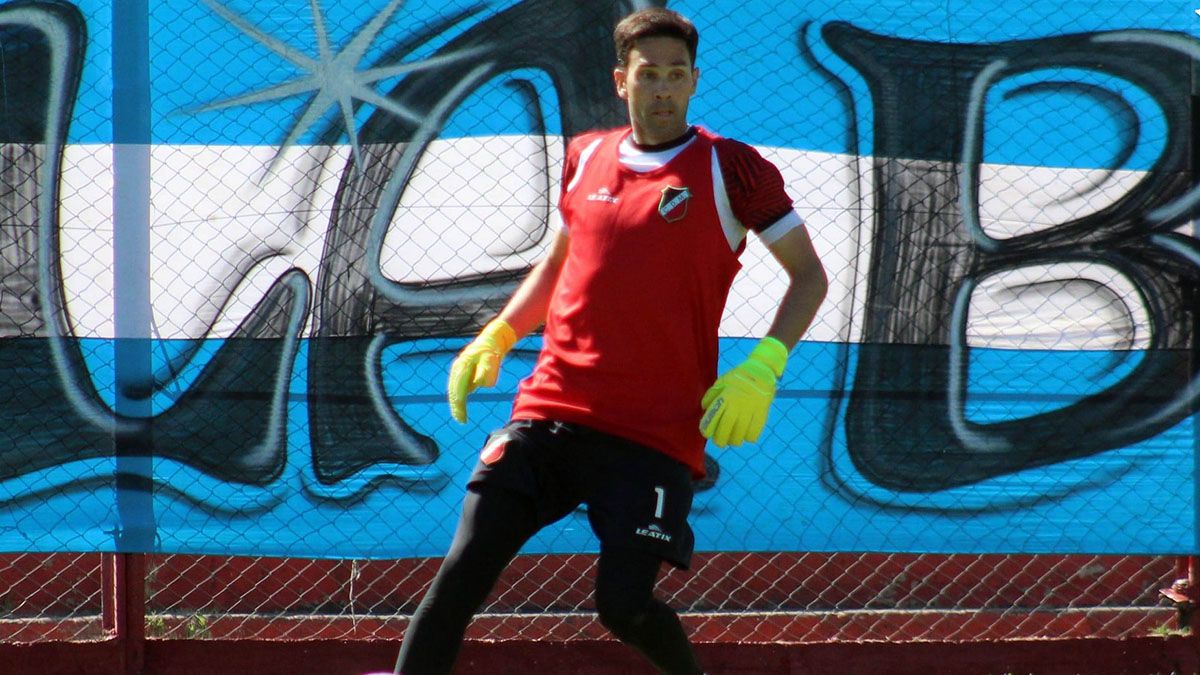 Matías Alasia, uno de los referentes. Fotos: gentileza Prensa Deportivo Maipú.