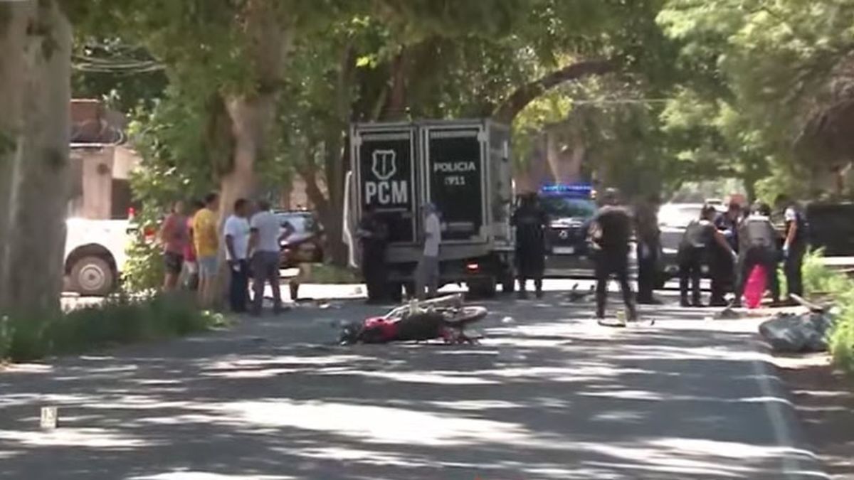 La víctima de 19 años fue identificada como Lucas Nahuel Rosales, quien vivía a unos 200 metros del lugar del accidente.