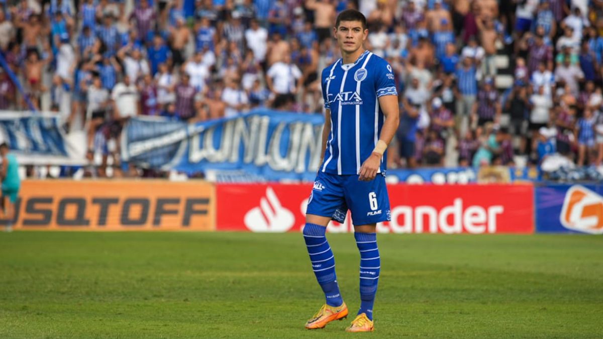 El debut de Quiroz en Godoy Cruz no fue el esperado. El debut de Quiroz en Godoy Cruz no fue el esperado.