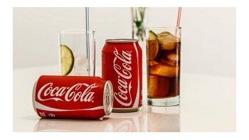 Coca Cola estudia desarrollar bebidas con un compuesto del cannabis