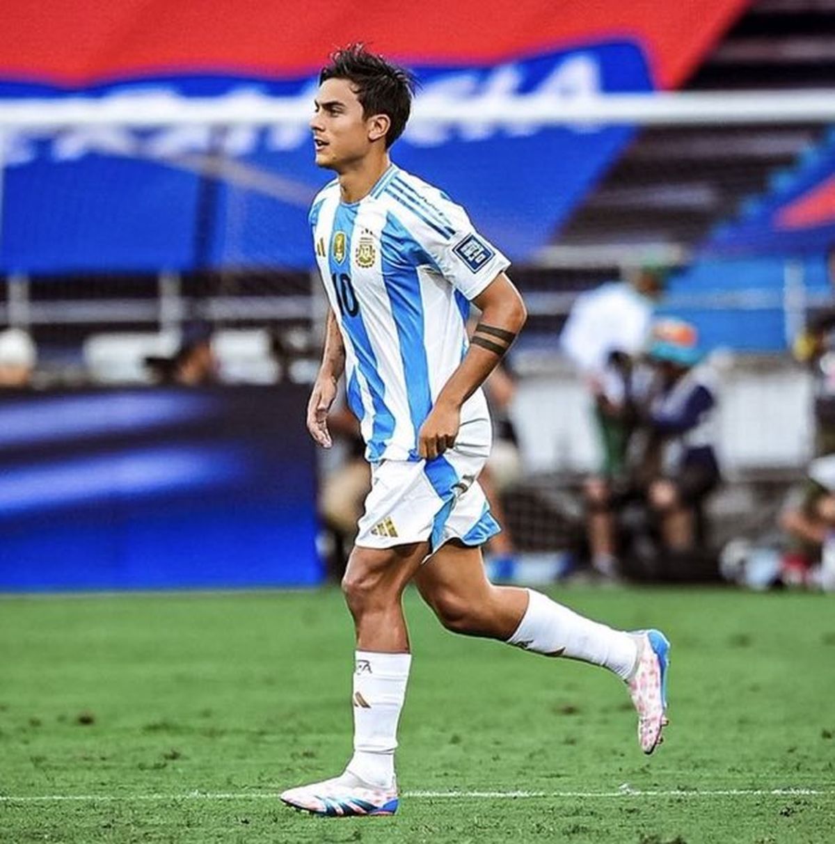 Paulo Dybala se perderá la doble fecha de Eliminatorias de octubre con la Selección argentina. Paulo Dybala se perderá la doble fecha de Eliminatorias de octubre con la Selección argentina.