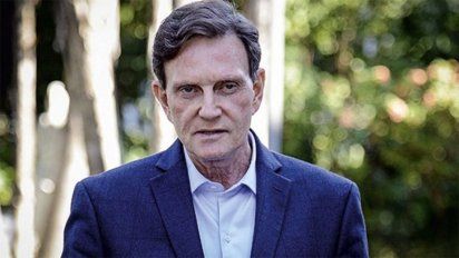 El pastor evangelista Marcelo Crivella, intendente de Río de Janeiro y aliado cercano del presidente Jair Bolsonaro, fue detenido a 9 días de cumplir mandato.