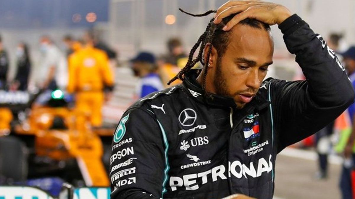Sigue el suspenso entre Lewis Hamilton y Mercedes