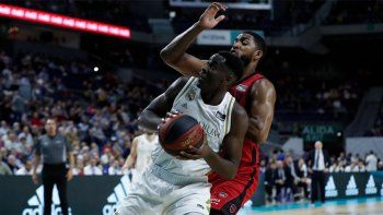 Real Madrid, con Campazzo y Laprovíttola, venció a Zaragoza