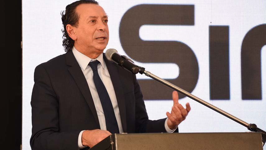 El ministro Sica dijo que no está en agenda una reforma que facilite despidos