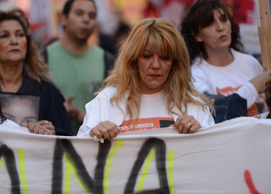 Silvia Minoli encabezó cientos de marchas que se realizaron para pedir justicia por Johanna Chacón y Soledad Olivera. 