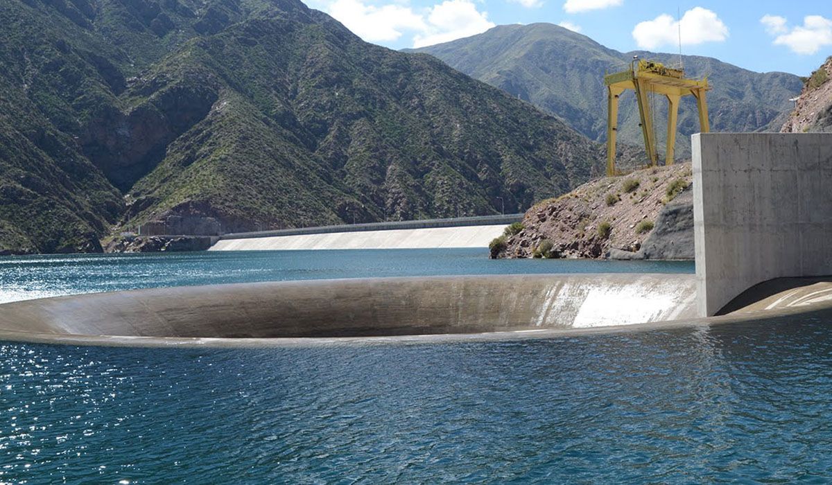 Cinco años más para C.E.M.P.P.S.A. en el dique Potrerillos. Imagen ilustrativa.