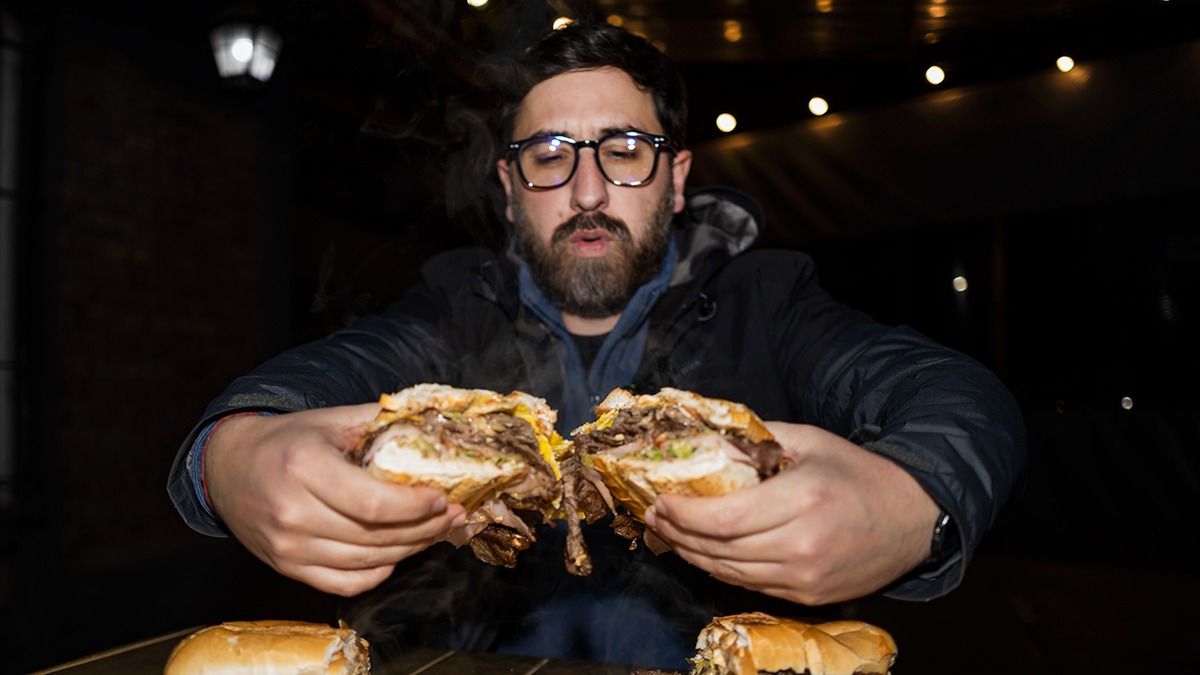 El creador de contenidos digitales transmite todo el proceso de elaboración de la gastronomía El creador de contenidos digitales transmite todo el proceso de elaboración de la gastronomía