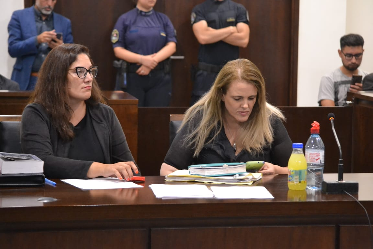 Las abogadas Ponce y Moyano, defensoras de Luis Lobos.