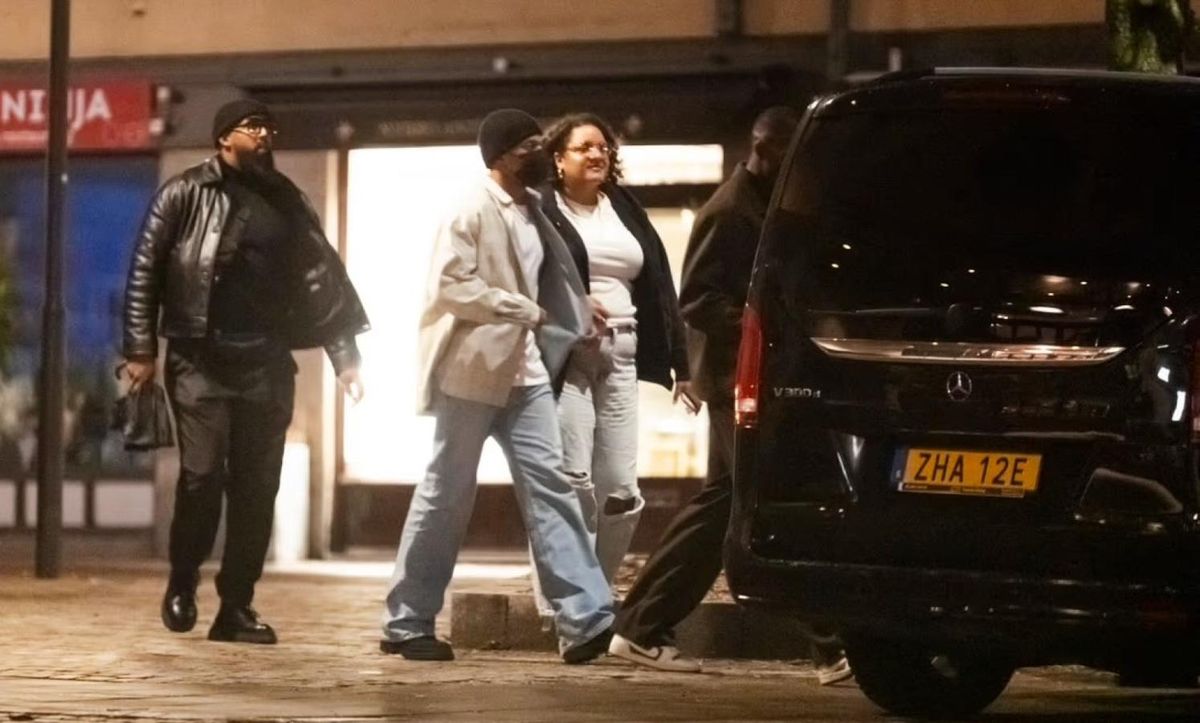 Mbappé y allegados en Suecia. Mbappé y allegados en Suecia. 