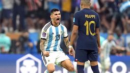 El Cuti Romero y un momento con Kylian Mbappé que quedó inmortalizado.