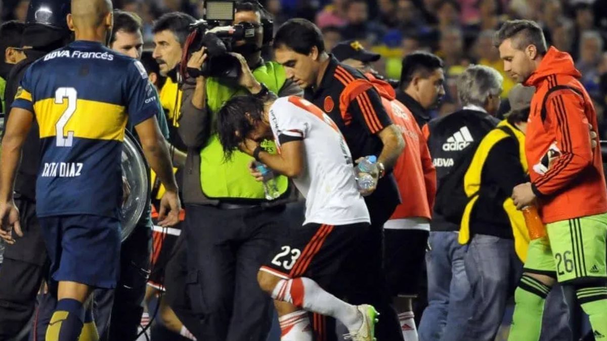 Boca y River en la noche del gas pimienta en Copa Libertadores.