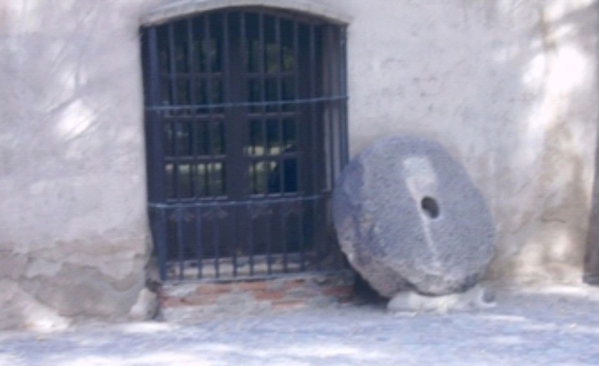 Del viejo molino quedaron sólo algunos restos. Hay proyectos para reconstruirlo respetando sus características originales. Foto: gentileza. Del viejo molino quedaron sólo algunos restos. Hay proyectos para reconstruirlo respetando sus características originales. Foto: gentileza.