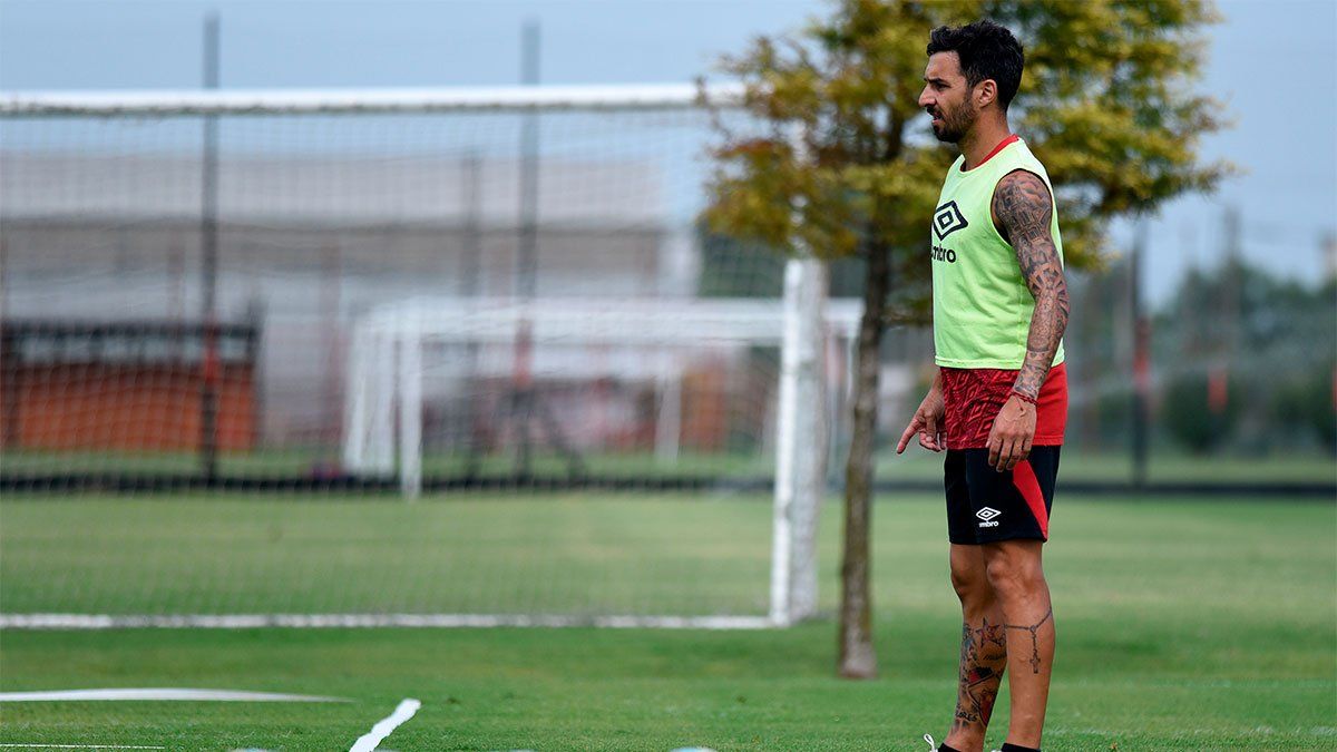 Scocco dio positivo de coronavirus y se pierde el inicio de la pretemporada de Newells.