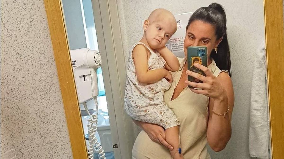 Julieta Díaz Braceli y Amelia. Una sonrisa en el momento más difícil. Julieta Díaz Braceli y Amelia. Una sonrisa en el momento más difícil.