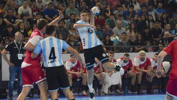 Los Gladiadores vencieron a Rusia en el inicio del Cuatro Naciones en San Juan
