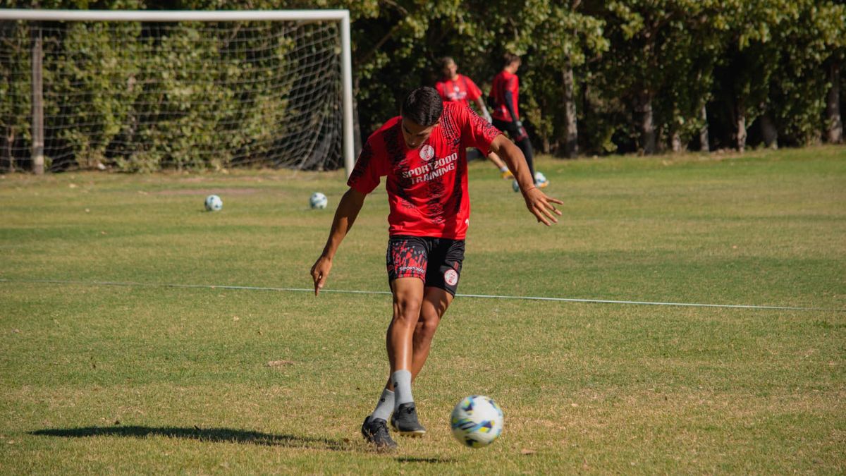 Bautista es hijo de Sergio Aldunate, el ex defensor y ahora entrenador.