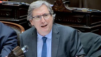 El diputado Emir Félix aseguró que por el recorte de la Zona Fría el gas será el 60% más caro El diputado Emir Félix aseguró que por el recorte de la Zona Fría el gas será el 60% más caro
