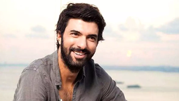 Gran película turca. Netflix tiene esta gran película turca, Que tengas un buen viaje con Engin Akyürek.
