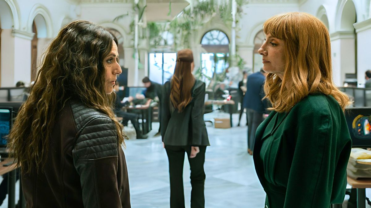 La serie Berlín está disponible en Netflix. Foto: gentileza hips.hearstapps.