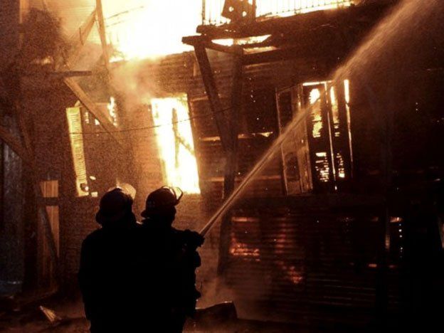 Terrible susto se llevaron en La Boca al incendiarse otro conventillo en ese barrio porteño