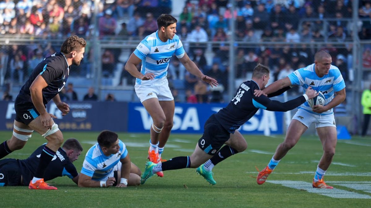 Los Pumas cerraron una serie negativa en el juego y los resultados.