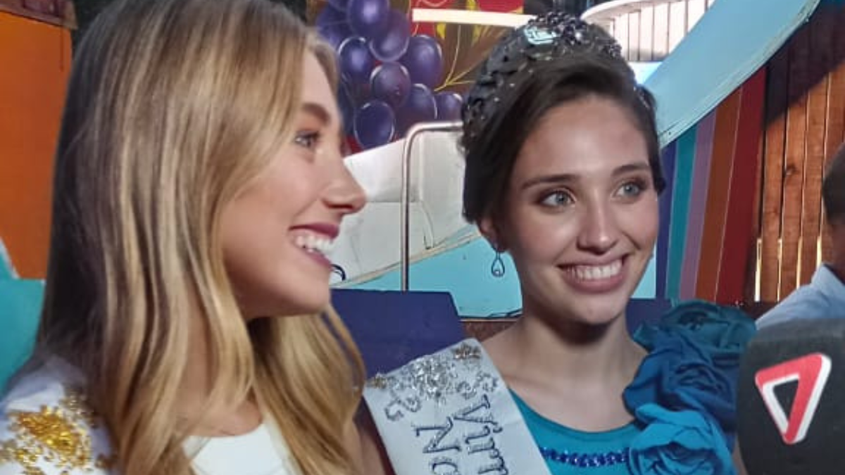 Agostina Saua acompañó a Rocío Neila en su recibimiento y juntas recorrieron San Carlos. Agostina Saua acompañó a Rocío Neila en su recibimiento y juntas recorrieron San Carlos.