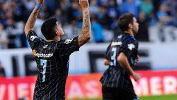 Racing goleó a Vélez en el Cilindro de Avellaneda