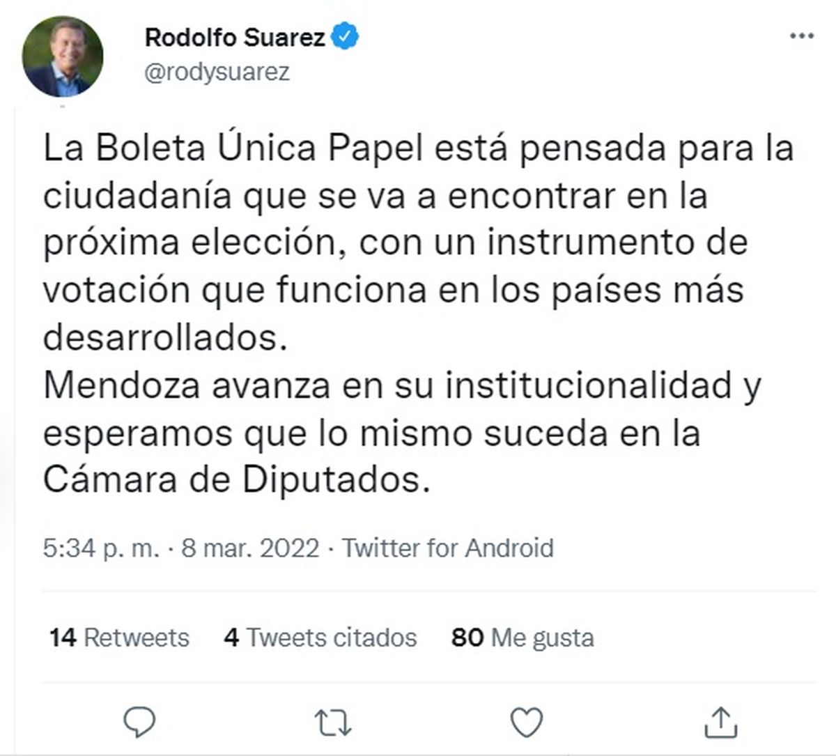 Suarez publicó un mensaje en Twitter para celebrar la media sanción del proyecto. 