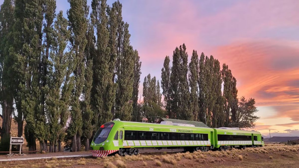 Bariloche es uno de los destinos favoritos en las vacaciones de invierno: el recorrido del Tren Patagónico para conocer paisajes increíbles Bariloche es uno de los destinos favoritos en las vacaciones de invierno: el recorrido del Tren Patagónico para conocer paisajes increíbles
