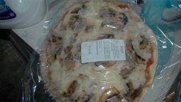 una pareja argentina fue detenida en espana por vender toneladas de pizza ilegal