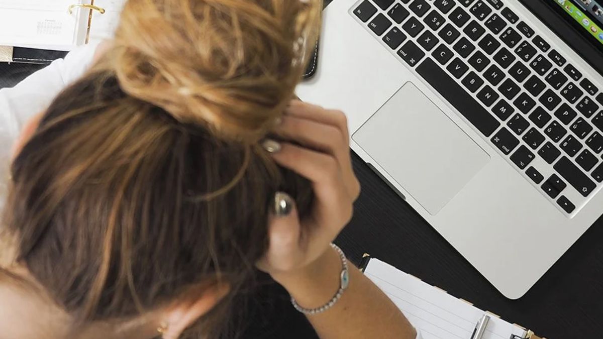 Un gran número de trabajadores se sienten aburridos o desmotivados y Argentina lidera ese ránking Un gran número de trabajadores se sienten aburridos o desmotivados y Argentina lidera ese ránking