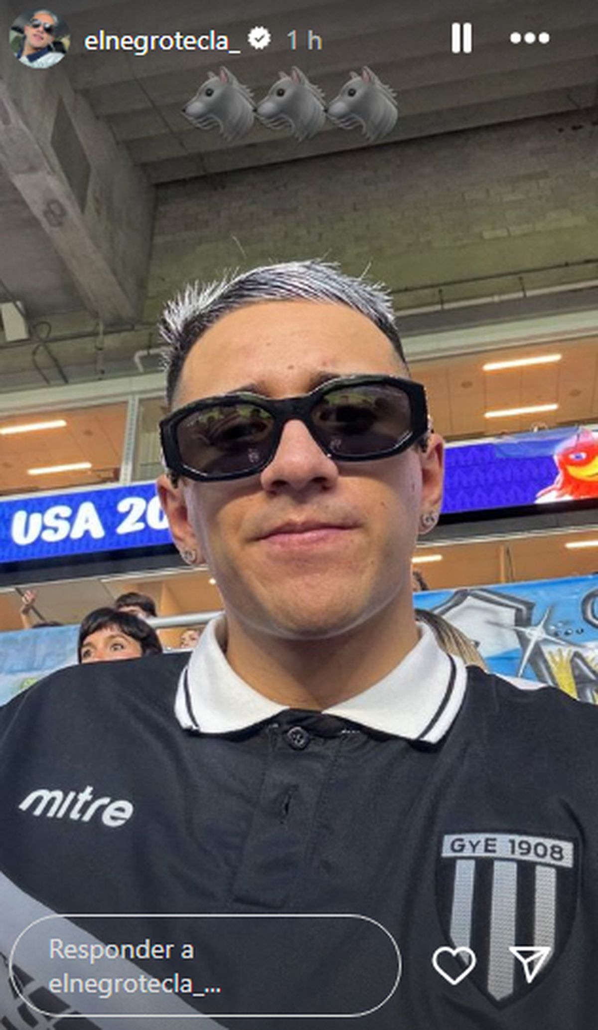 La foto que el Negro Tecla publicó en el Hard Rock Stadium de Miami, donde Argentina venció a Perú y se clasificó a cuartos de final de la Copa América. La foto que el Negro Tecla publicó en el Hard Rock Stadium de Miami, donde Argentina venció a Perú y se clasificó a cuartos de final de la Copa América.