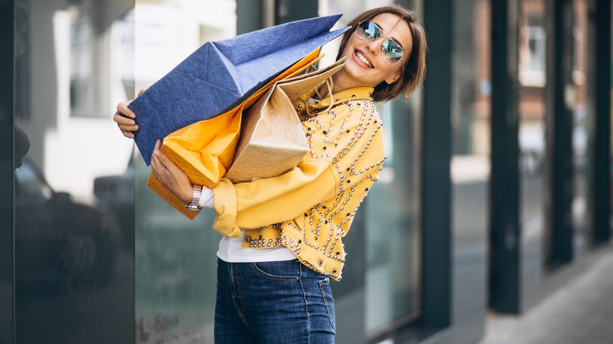 Ropa e indumentaria, la promo que comienza este viernes en Banco Nación. Ropa e indumentaria, la promo que comienza este viernes en Banco Nación.