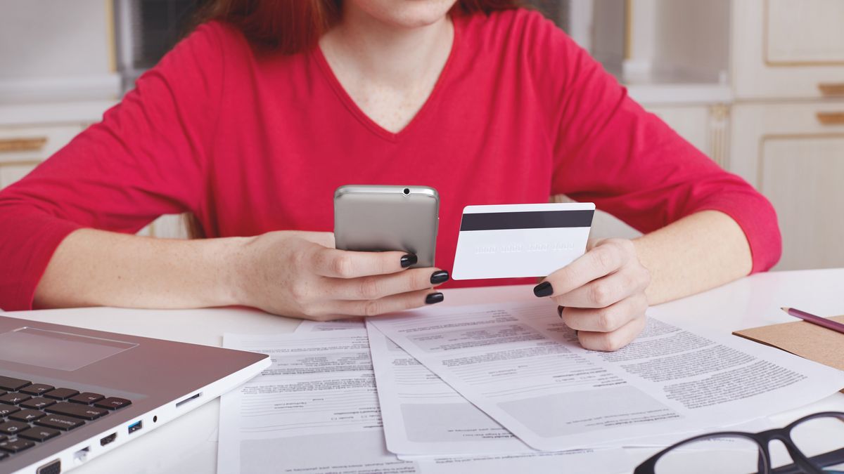 Por error una mujer recibi&oacute; mucha m&aacute;s plata que la que le correspond&iacute;a en calidad de cuota alimentaria y no la quiso devolver.