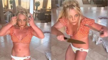 Britney Spears se filmó bailando con cuchillos, ¿qué le pasa?