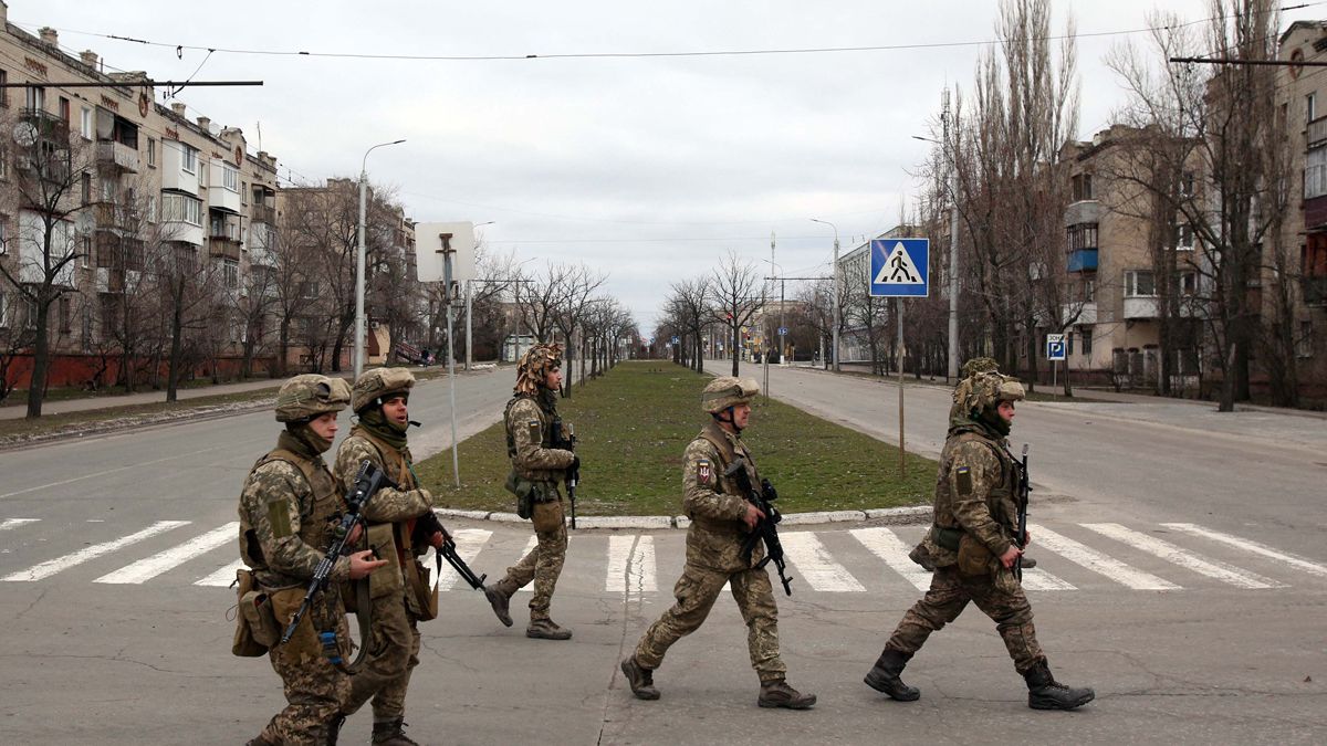 Guerra Rusia - Ucrania: el Parlamento ruso extendió el limite de edad para sumarse a las Fuerzas Armadas.