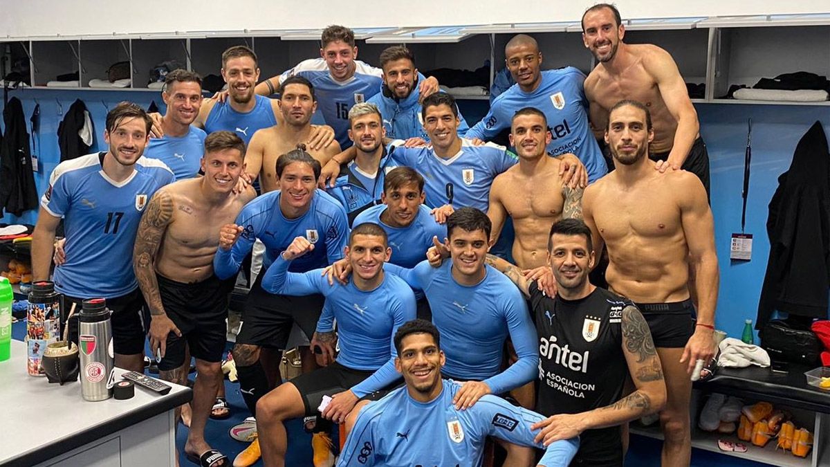 Luis Suárez disparó para todos lados