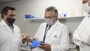 Vacunación masiva: la llave del Gobierno para ganar las PASO