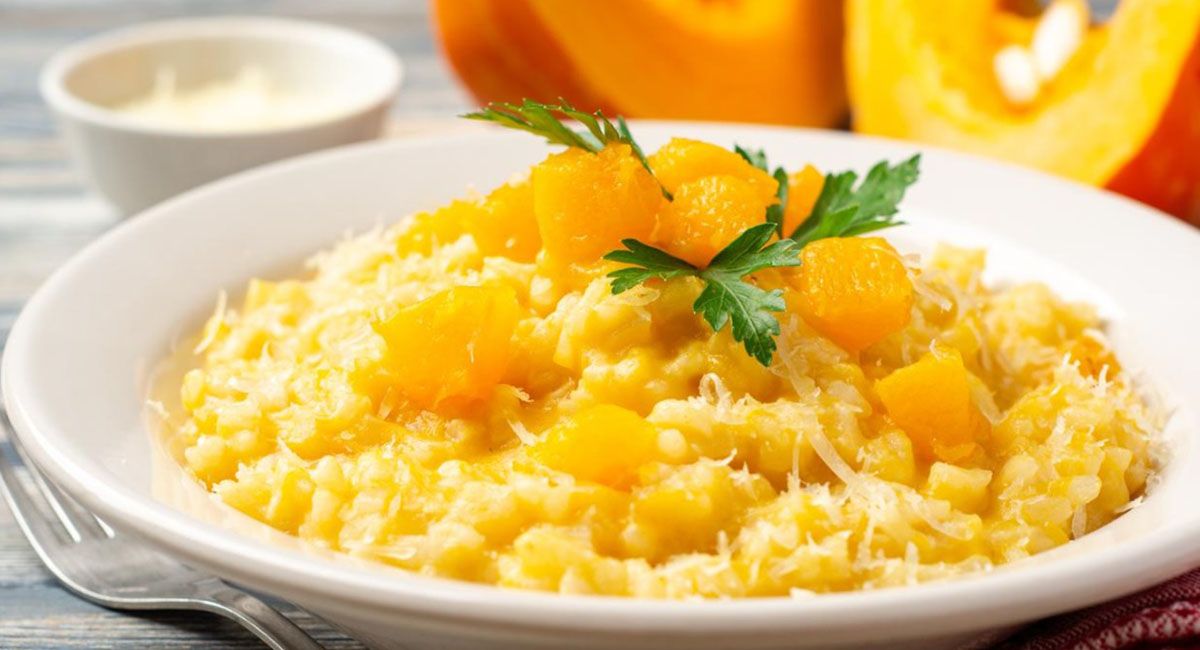 Para los días lluviosos, nada mejor que un plato sabroso y nutritivo: la receta fácil del risotto de calabaza para que quede súper cremoso Para los días lluviosos, nada mejor que un plato sabroso y nutritivo: la receta fácil del risotto de calabaza para que quede súper cremoso
