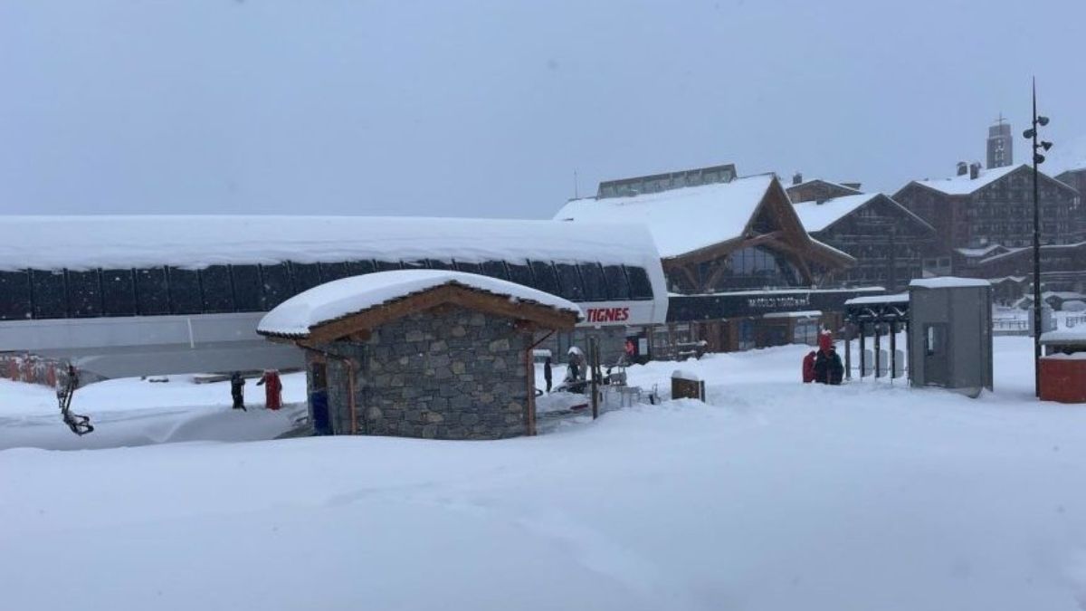Los reportes indican caídas de 30 a 60 centímetros de nieve para algunos resorts.